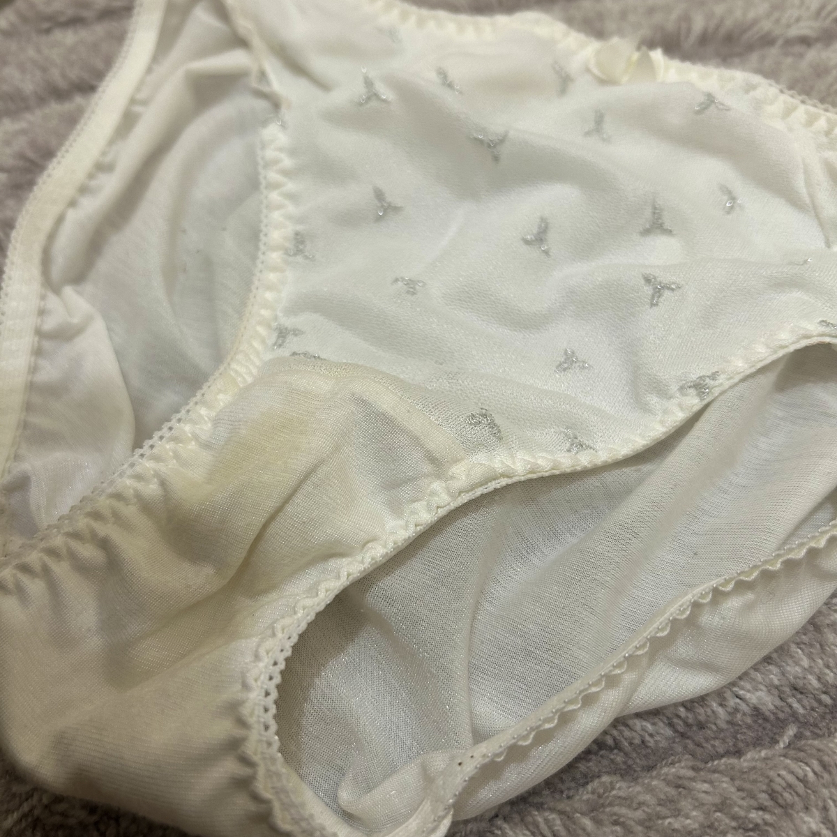 使用済パンティー ホワイトムーン 使用済み下着販売 商品一覧-着用済下着